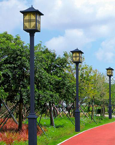 久治庭院灯 久治庭院灯