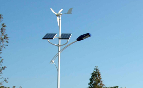 城市升级选久治智慧路灯：5G基站整合方案