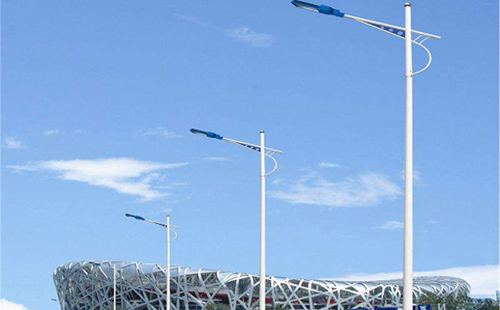 久治LED路灯怎么选？众城照明解析高效节能新趋势